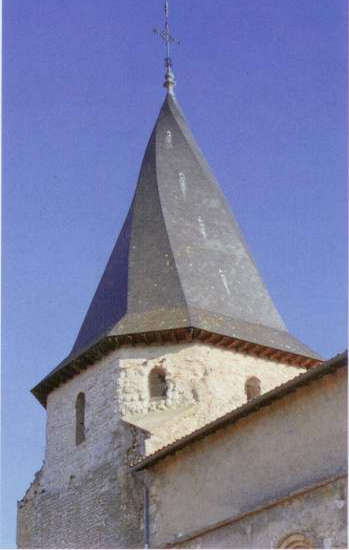 Twisted spire of the church in Serignac